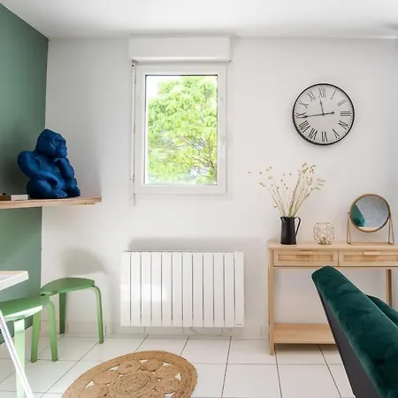 En Vert Et Blanc - Appart Magnifiquement Equipe
